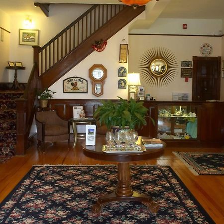 Spring Lake Inn Екстериор снимка